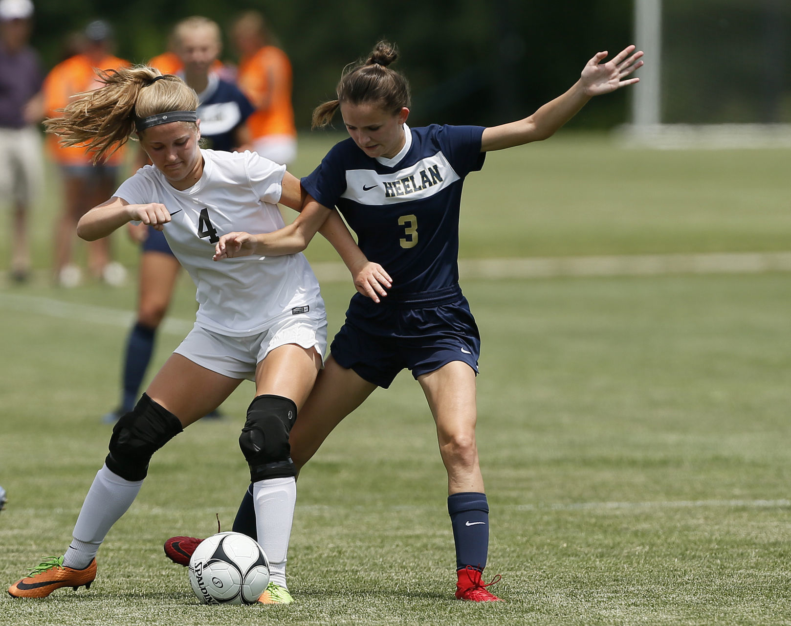 060718mp-1A-Bishop-Heelan-2